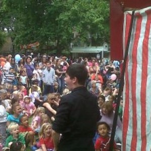 Punch and Judy Big Crowd